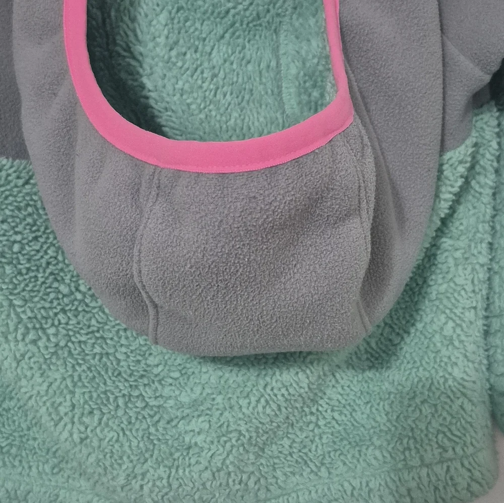 The North Face Gray and Mint Fleece Jacket with Pink Trim SIZE 18-24 MONTH - Picture 5 of 8